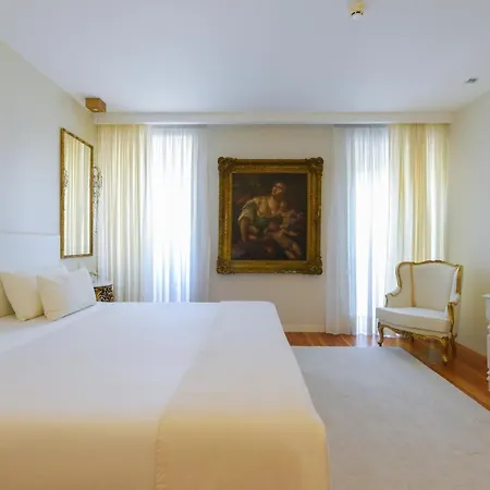 Sundial Gardens&suites 4*