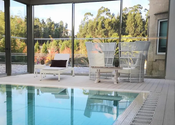 Hotel Sundial Gardens & Suites Sandim