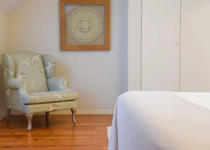 Sundial Gardens & Suites Sandim