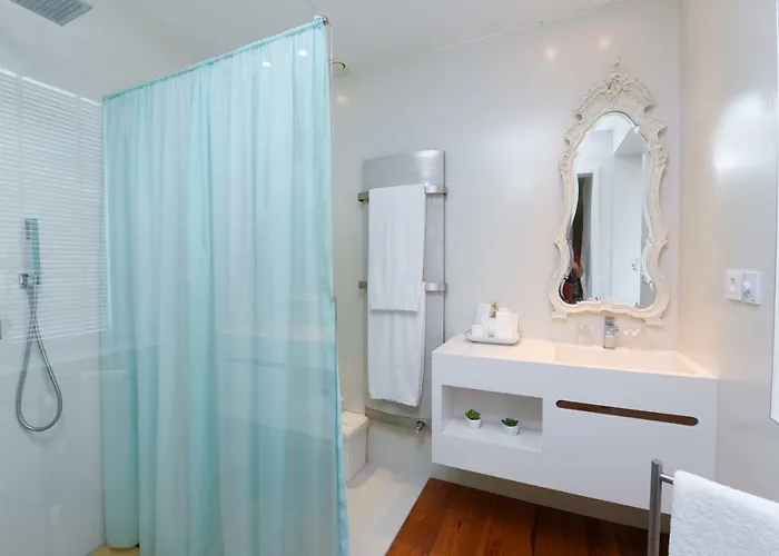 Hotel Sundial Gardens & Suites 4*