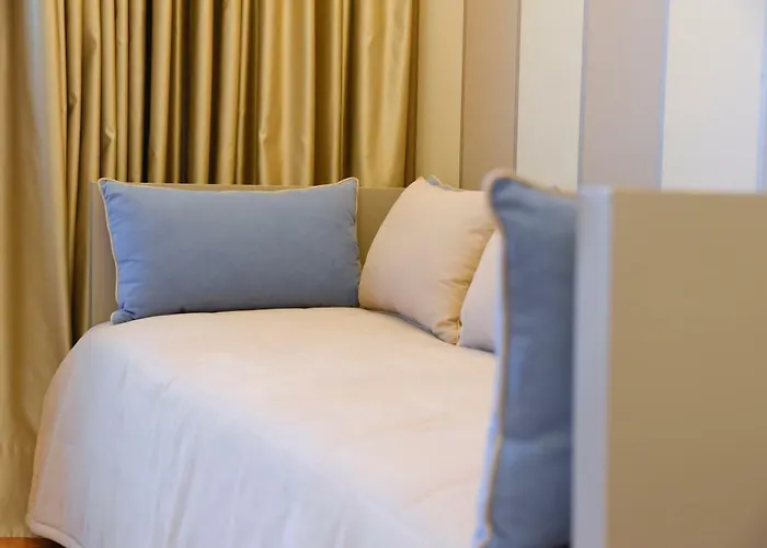 Sundial Gardens & Suites Hotel Sandim